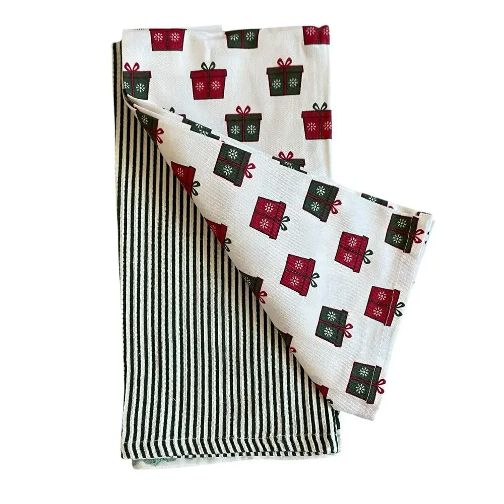Cupcakes & Cashmere Christmas Present Kitchen Towels Set of 3 Embroidered New